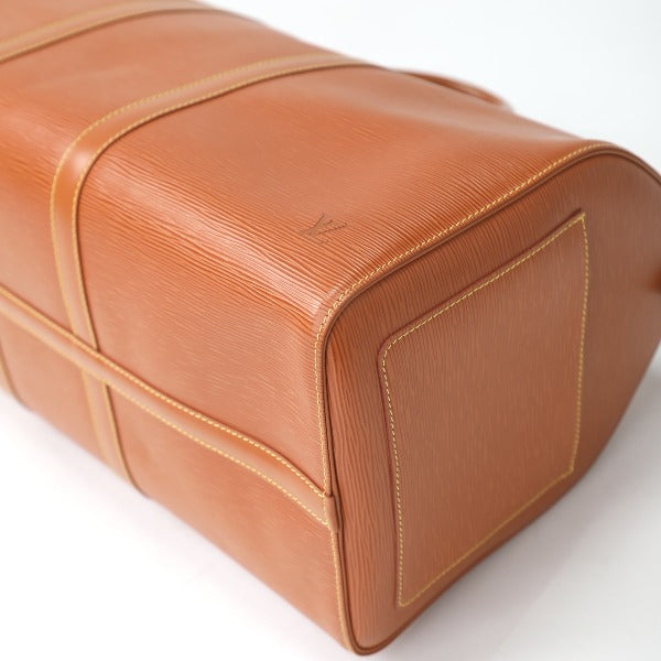 ルイヴィトン LOUIS VUITTON ボストンバッグ
エピ キーポル50 エピレザー M42968 ジパングゴールド LV
【SS】
【中古】