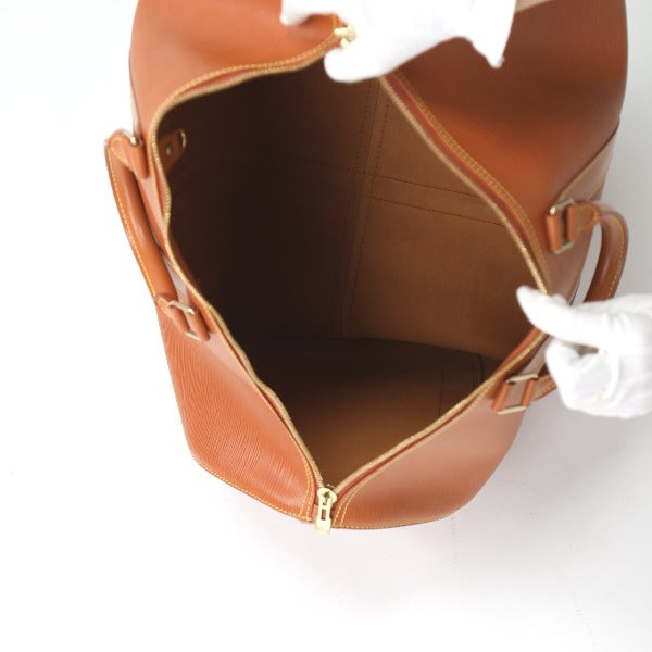 ルイヴィトン LOUIS VUITTON ボストンバッグ
エピ キーポル50 エピレザー M42968 ジパングゴールド LV
【SS】
【中古】