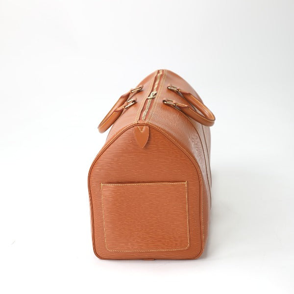 ルイヴィトン LOUIS VUITTON ボストンバッグ
エピ キーポル50 エピレザー M42968 ジパングゴールド LV
【SS】
【中古】