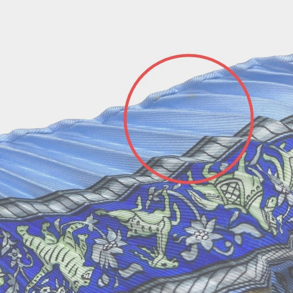 エルメス HERMES スカーフ
シルク100% インドの狩猟 プリーツ シルク ブルー 【SS】
【中古】