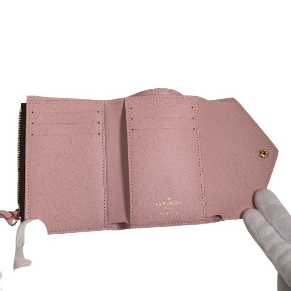 ルイヴィトン LOUIS VUITTON コインケース
カードケース付小銭入 モノグラム ポルトフォイユ・ヴィクトリーヌ モノグラムキャンバス M62360 ローズ・バレリーヌ LV
【SS】
【中古】