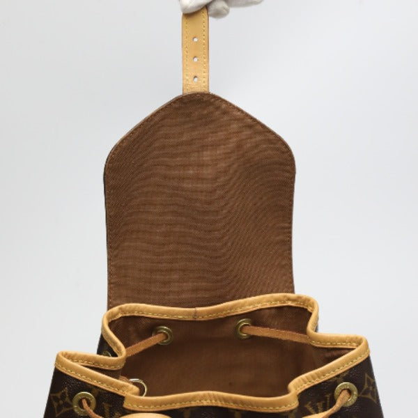 ルイヴィトン LOUIS VUITTON リュック・デイパック
リュックサック モノグラム モンスリMM モノグラムキャンバス M51136 ブラウン LV
【SS】
【中古】