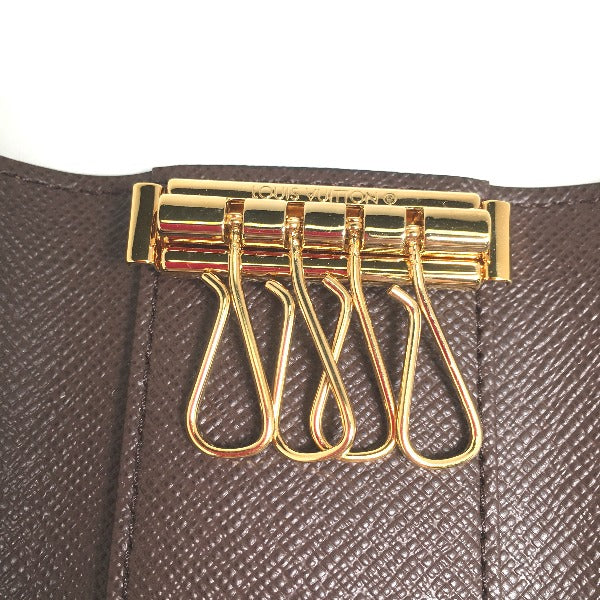 ルイヴィトン LOUIS VUITTON キーケース
4本用キーケース ダミエ ミュルティクレ4 ダミエキャンバス N62631 ブラウン LV
【SS】
【中古】