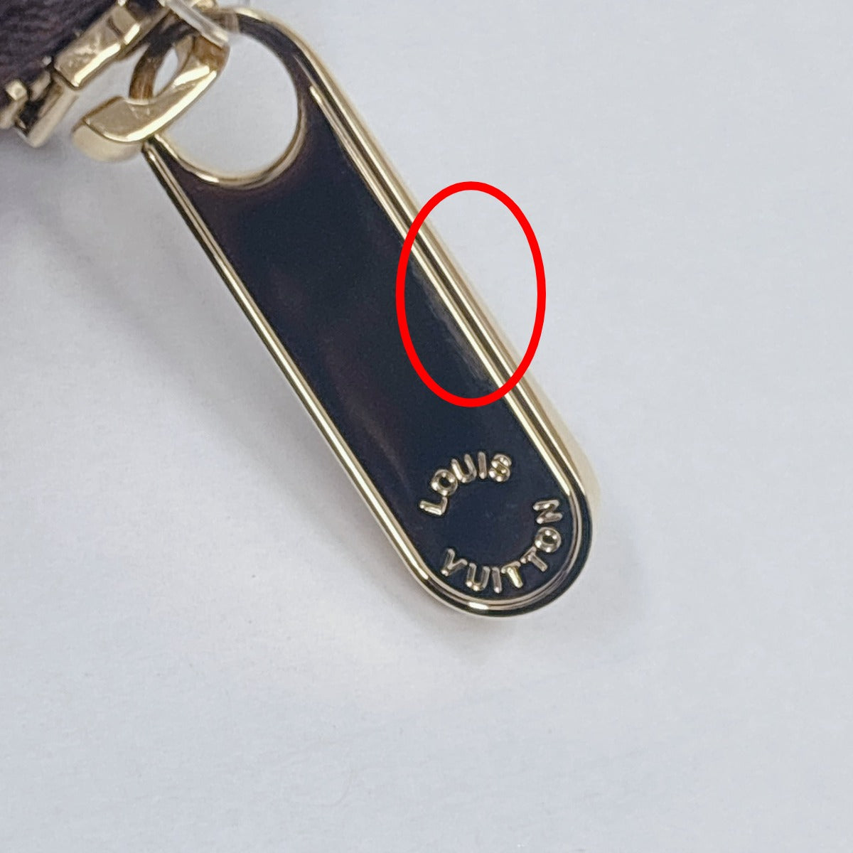 ルイヴィトン LOUIS VUITTON コインケース
コインケース ダミエ ジッピー・コイン パース ダミエキャンバス N63070 ブラウン LV