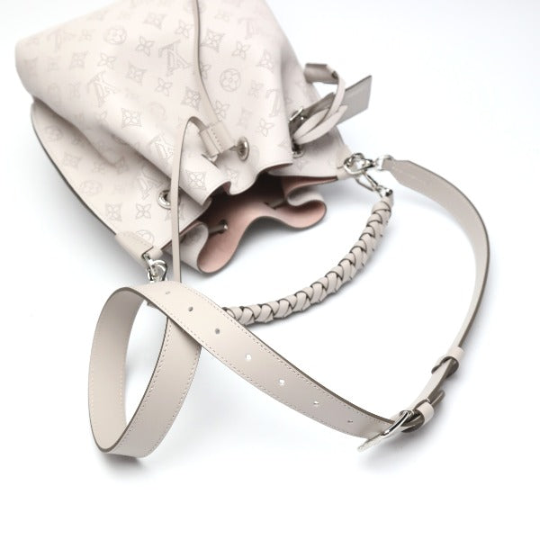 ルイヴィトン LOUIS VUITTON ショルダーバッグ
ショルダーバッグ マヒナ ムリア モノグラムマヒナ M21006 キーベル LV
【SS】
【中古】