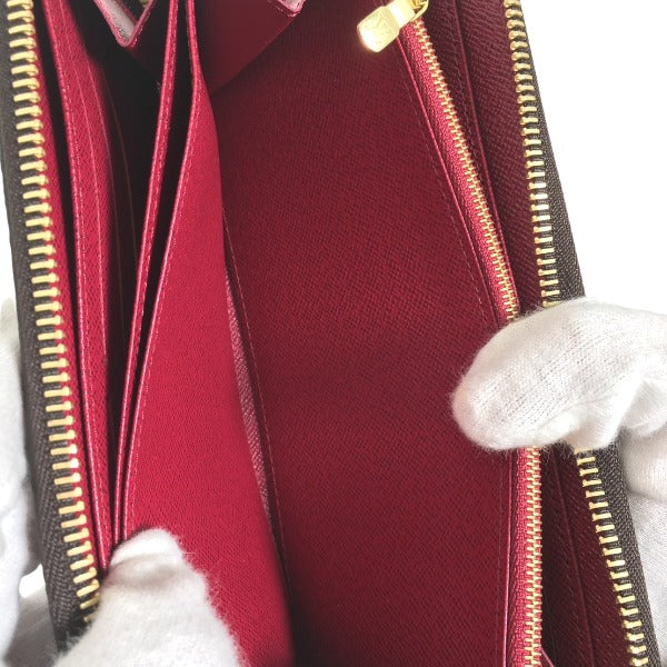 Louis Vuitton LOUIS VUITTON Long Wallet
Round zipper Monogram Zippy Wallet Monogram Canvas M41895 Fuchsia LV
【second hand】
