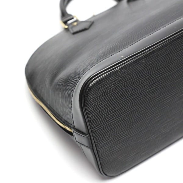 ルイヴィトン LOUIS VUITTON ハンドバッグ
ハンドバッグ エピ アルマ エピレザー M52142 ノワール LV
【SS】
【中古】