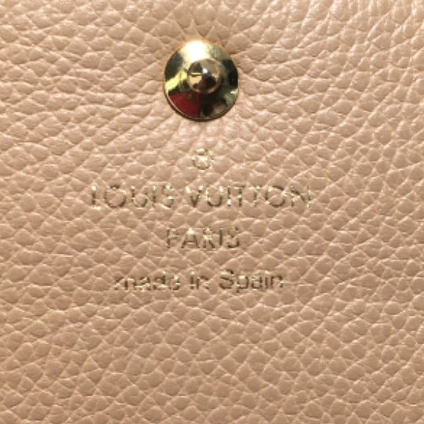 ルイヴィトン LOUIS VUITTON 長財布
長財布 アンプラント ポルトフォイユ・エミリー モノグラムアンプラント M62369 ブラック LV
【SS】
【中古】