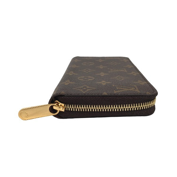 ルイヴィトン LOUIS VUITTON 長財布
長財布 モノグラム ラウンドファスナー モノグラムキャンバス M42616 ブラウン LV
【SS】
【中古】