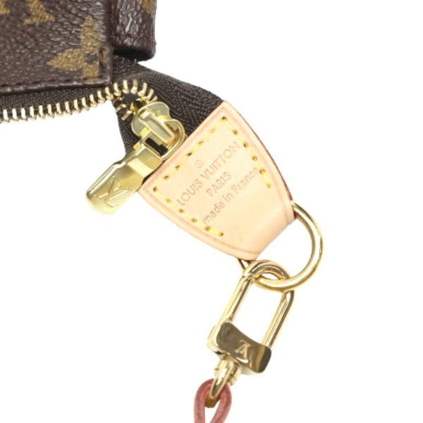 ルイヴィトン LOUIS VUITTON ポーチ
ポシェット モノグラム アクセソワール モノグラムキャンバス M40712 LV
【SS】
【中古】