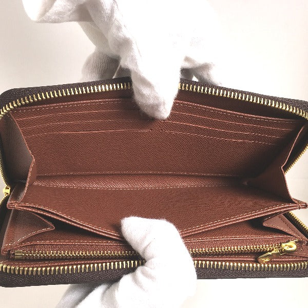 Louis Vuitton LOUIS VUITTON Long Wallet
Long Wallet Monogram Zippy Wallet Monogram Canvas M42616 Brown LV
【second hand】