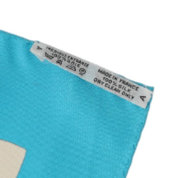 エルメス HERMES スカーフ
スカーフ フランス料理を讃えて シルク100% シルク ブルー 【SS】
【中古】