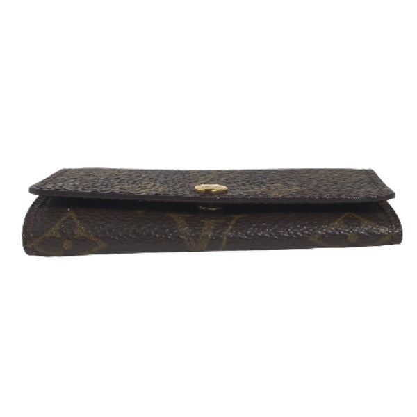ルイヴィトン LOUIS VUITTON キーケース
4本用 モノグラム ミュルティクレ4 モノグラムキャンバス M69517 ブラウン LV
【SS】
【中古】