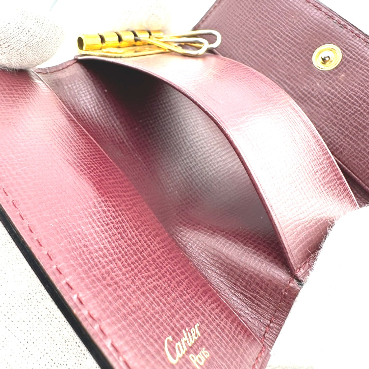 カルティエ CARTIER キーケース
キーホルダー マスト カーフ 4P カーフ L3000062 ボルドー 【SS】
【中古】