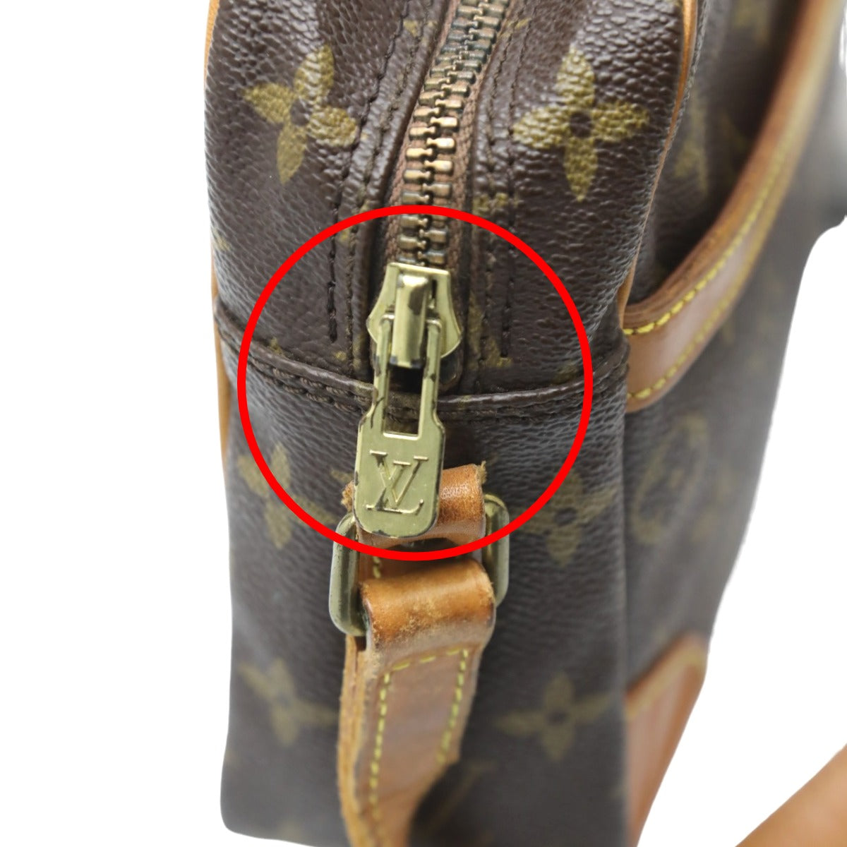 ルイヴィトン LOUIS VUITTON ショルダーバッグ
トロカデロ27 モノグラム 斜め掛け モノグラムキャンバス M51274 ブラウン LV
【SS】
【中古】