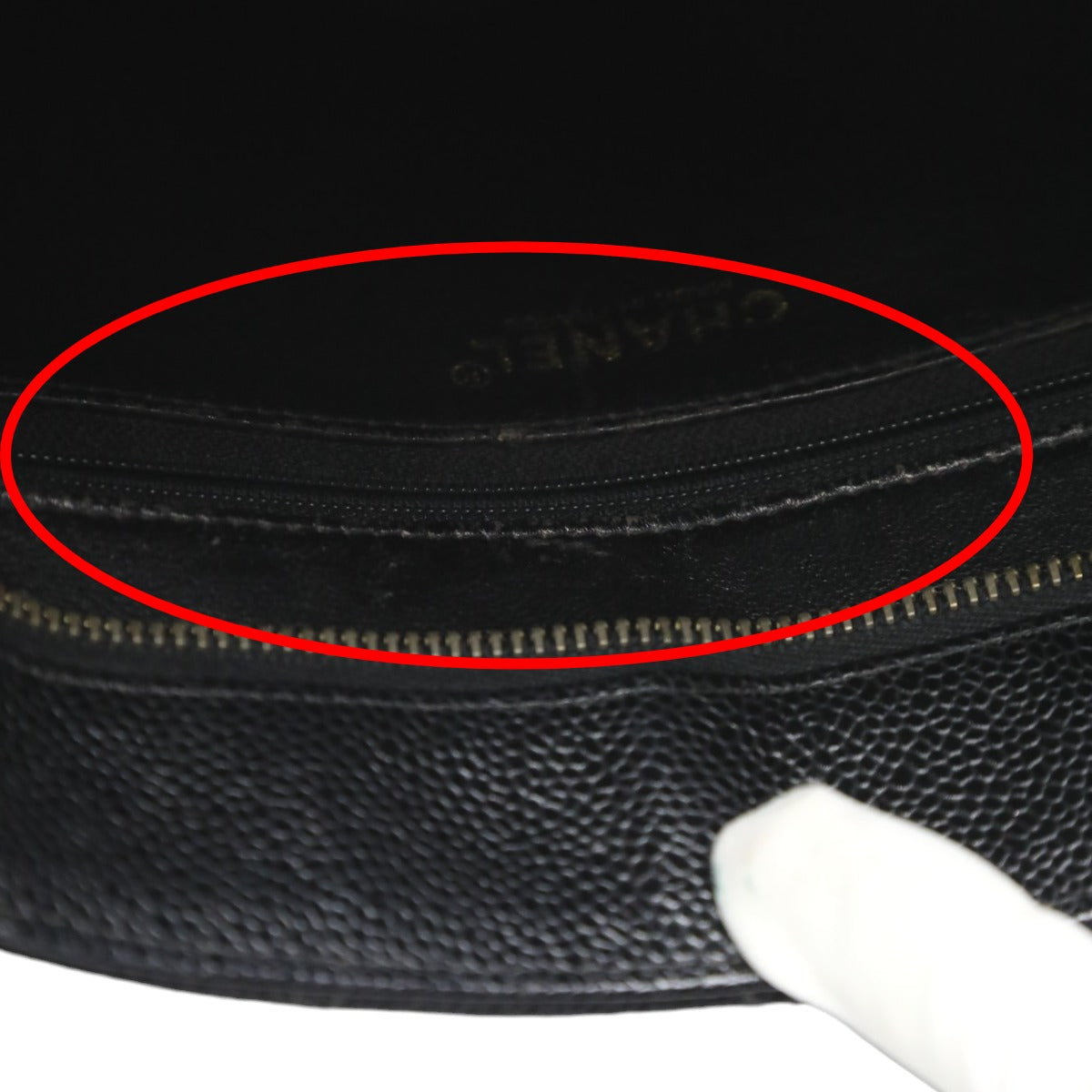 シャネル CHANEL トートバッグ
ハンドバッグ キャビアスキン 復刻トート マットキャビアスキン ブラック 【SS】
【中古】
