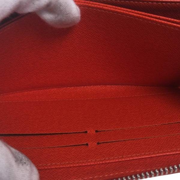 ルイヴィトン LOUIS VUITTON 長財布
ラウンドファスナー エピ ジッピーウォレット エピレザー M60310 LV
【SS】
【中古】