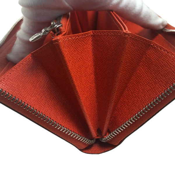 ルイヴィトン LOUIS VUITTON 長財布
ラウンドファスナー エピ ジッピーウォレット エピレザー M60310 LV
【SS】
【中古】