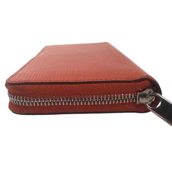 ルイヴィトン LOUIS VUITTON 長財布
ラウンドファスナー エピ ジッピーウォレット エピレザー M60310 LV
【SS】
【中古】