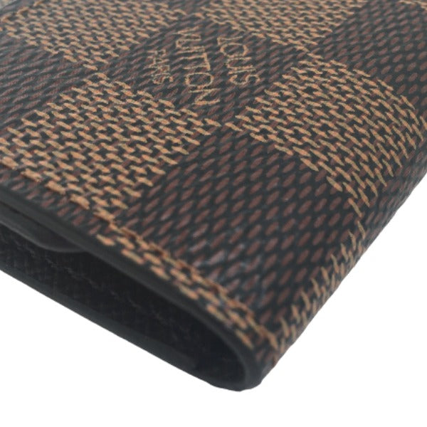ルイヴィトン LOUIS VUITTON キーケース
キーケース6本用 ダミエ ミュルティクレ6 ダミエキャンバス N62630 ブラウン LV
【SS】
【中古】