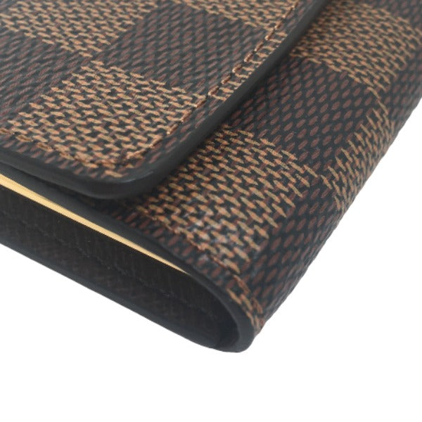 ルイヴィトン LOUIS VUITTON キーケース
キーケース6本用 ダミエ ミュルティクレ6 ダミエキャンバス N62630 ブラウン LV
【SS】
【中古】