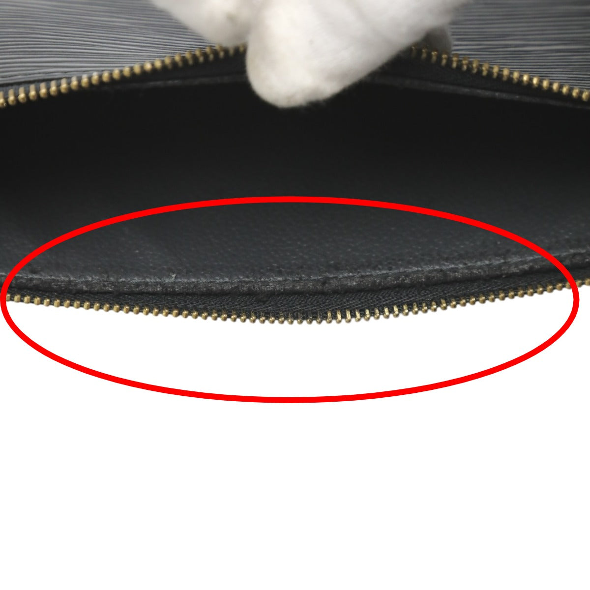 ルイヴィトン LOUIS VUITTON クラッチバッグ
廃盤品 エピ ポシェットアクセソワール エピレザー M52942 ブラック LV
【SS】
【中古】