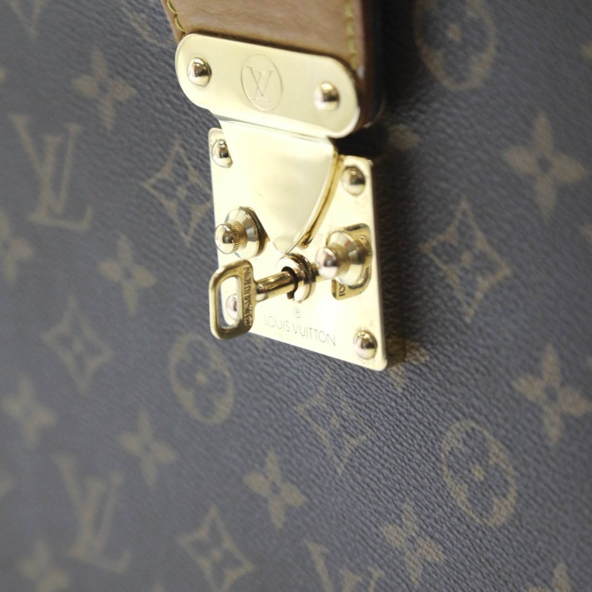 ルイヴィトン LOUIS VUITTON ブリーフケース
ビジネスバッグ モノグラム セルヴィエット フェルモワール モノグラムキャンバス M53305 ブラウン LV
【SS】
【中古】
