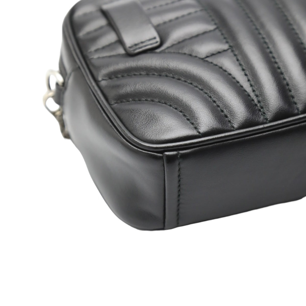 プラダ PRADA ショルダーバッグ
チェーンショルダーバッグ 軽量 斜め掛け カーフ 1BL006 ブラック 【SS】
【中古】