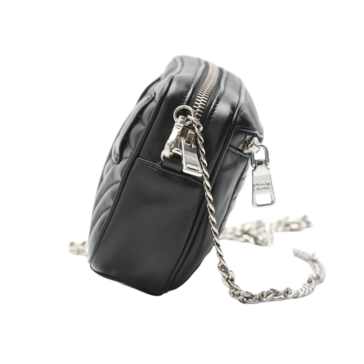 プラダ PRADA ショルダーバッグ
チェーンショルダーバッグ 軽量 斜め掛け カーフ 1BL006 ブラック 【SS】
【中古】