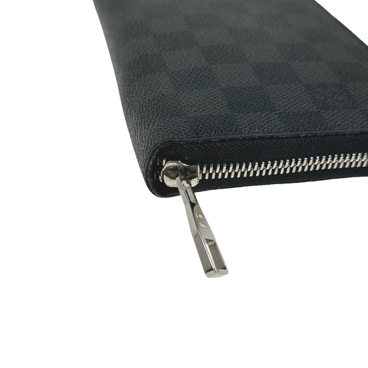ルイヴィトン LOUIS VUITTON 長財布
ラウンドファスナー ダミエ グラフィット ジッピーオーガナイザー ダミエグラフィットキャンバス N63077 ブラック LV
【SS】
【中古】