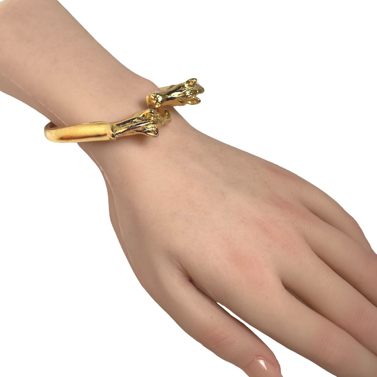 エルメス HERMES バングル
ブレスレット ヴィンテージ シュバルホース ゴールド 【SS】
【中古】