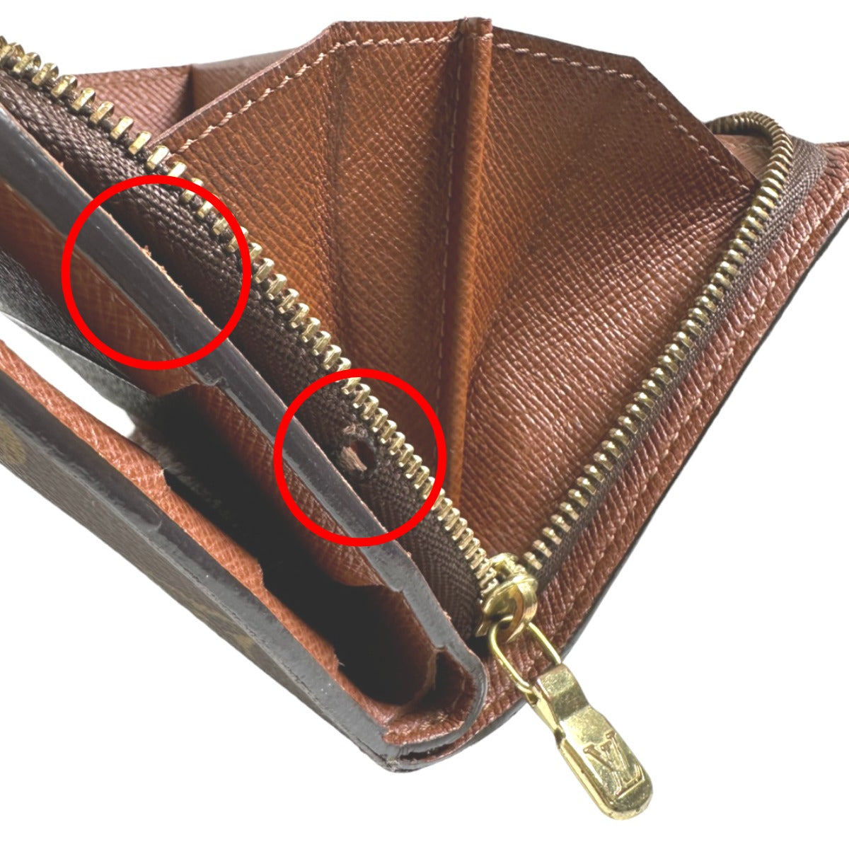 ルイヴィトン LOUIS VUITTON 二つ折り財布
カード用ポケットファスナー付 モノグラム コンパクトジップ モノグラムキャンバス M61667 ブラウン LV
【SS】
【中古】