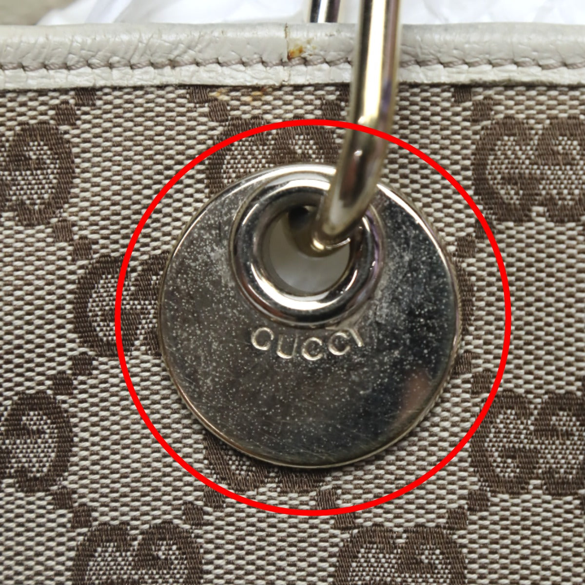グッチ GUCCI ハンドバッグ
ミニトートバッグ GGキャンバス 120844 GGキャンバス ベージュ 【SS】
【中古】