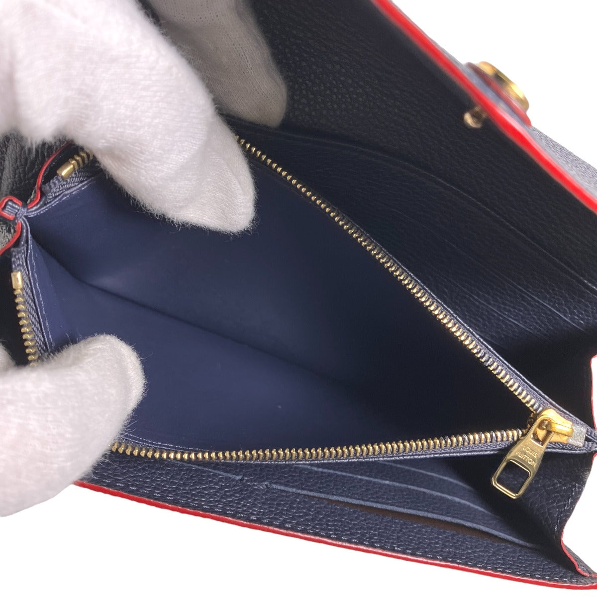 ルイヴィトン LOUIS VUITTON 長財布
ポルトフォイユ サラ アンプラント カードケース付小銭入 モノグラムアンプラント M62125 マリーヌルージュ LV
【SS】
【中古】