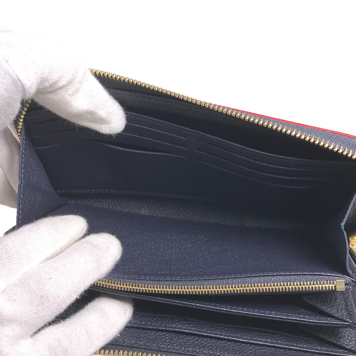 ルイヴィトン LOUIS VUITTON 長財布
ジッピーウォレット アンプラント マリーヌルージュ モノグラムアンプラント M62121 マリーヌルージュ LV
【SS】
【中古】
