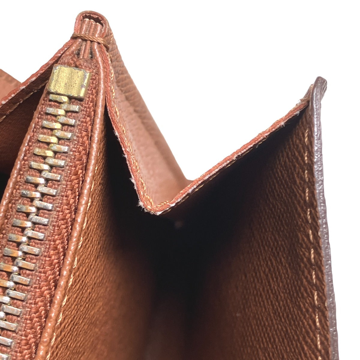ルイヴィトン LOUIS VUITTON 長財布
ファスナー付長財布 モノグラム ポルトフォイユ・サラ モノグラムキャンバス M61734 ブラウン LV
【SS】
【中古】