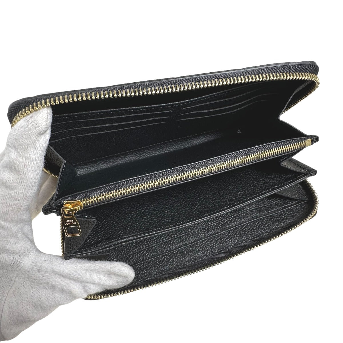 ルイヴィトン LOUIS VUITTON 長財布
長財布 アンプラント ジッピー・ウォレット モノグラムアンプラント M61864 ブラック LV
【SS】
【中古】