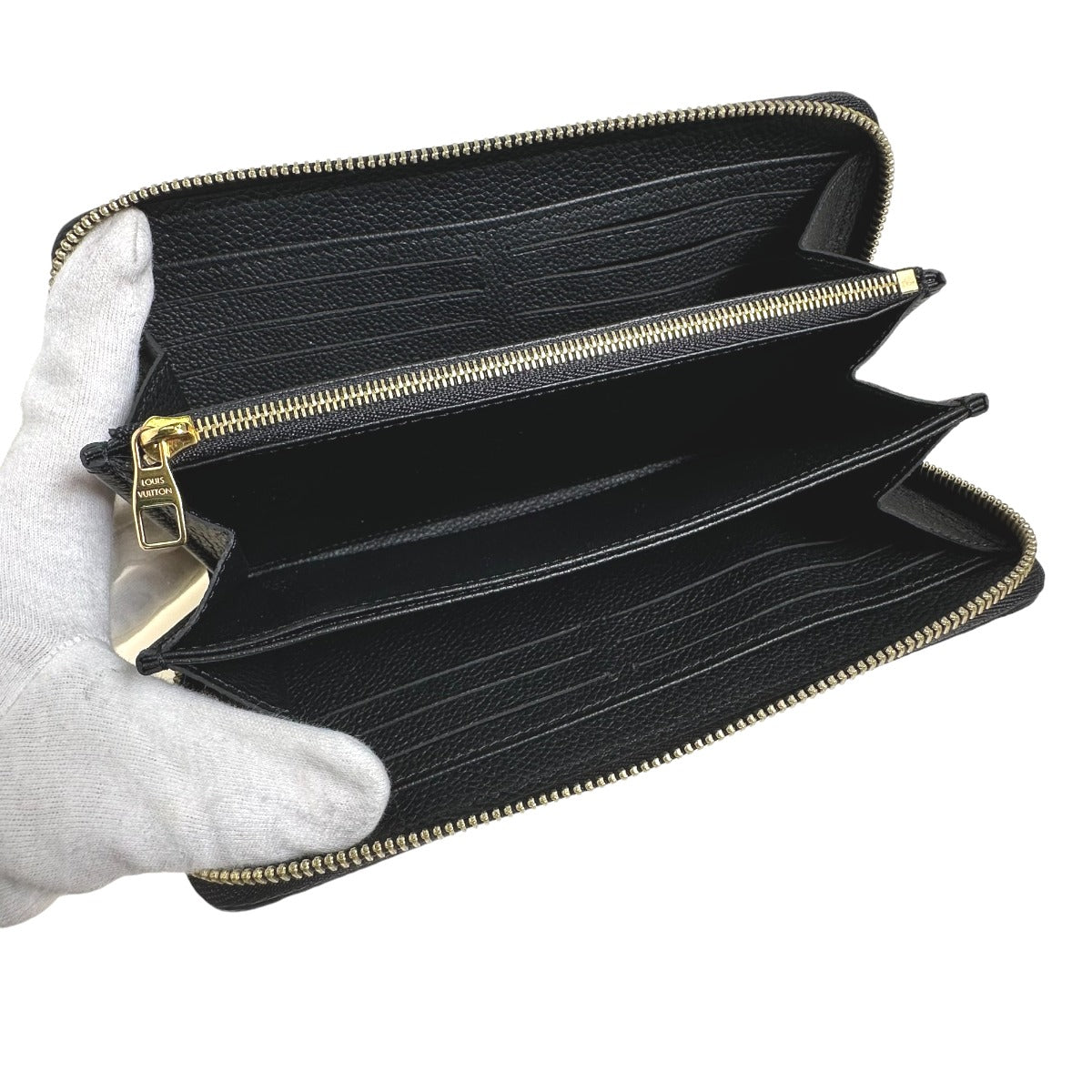 ルイヴィトン LOUIS VUITTON 長財布
長財布 アンプラント ジッピー・ウォレット モノグラムアンプラント M61864 ブラック LV
【SS】
【中古】