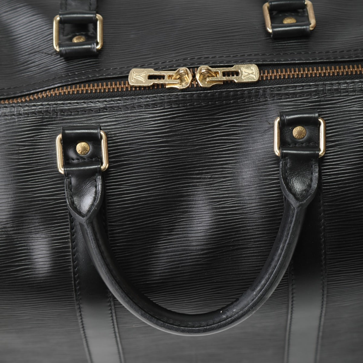 ルイヴィトン LOUIS VUITTON ボストンバッグ
ボストンバッグ エピ キーポル50 エピレザー M42962 ブラック LV
【SS】
【中古】