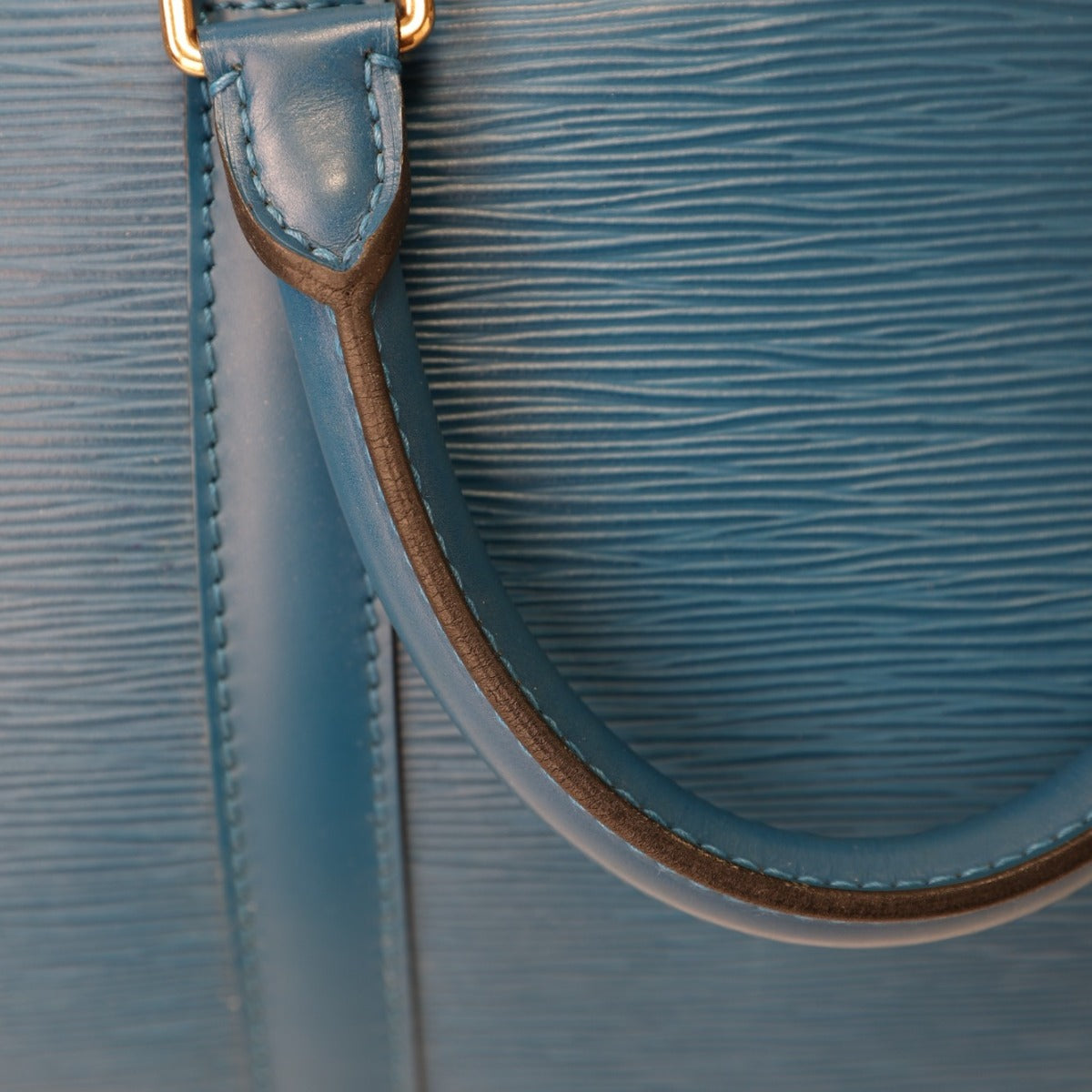 ルイヴィトン LOUIS VUITTON ボストンバッグ
キーポル55 エピ 旅行かばん エピレザー M42955 トレドブルー LV
【SS】
【中古】