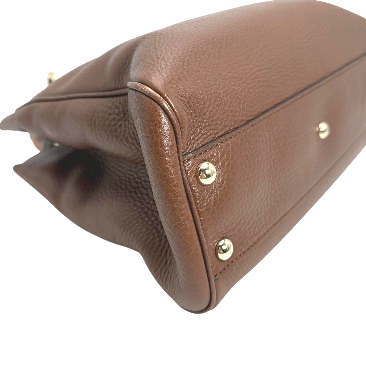 グッチ GUCCI ハンドバッグ
バンブー レザー 2wayバッグ レザー 336032 ブラウン 【SS】
【中古】