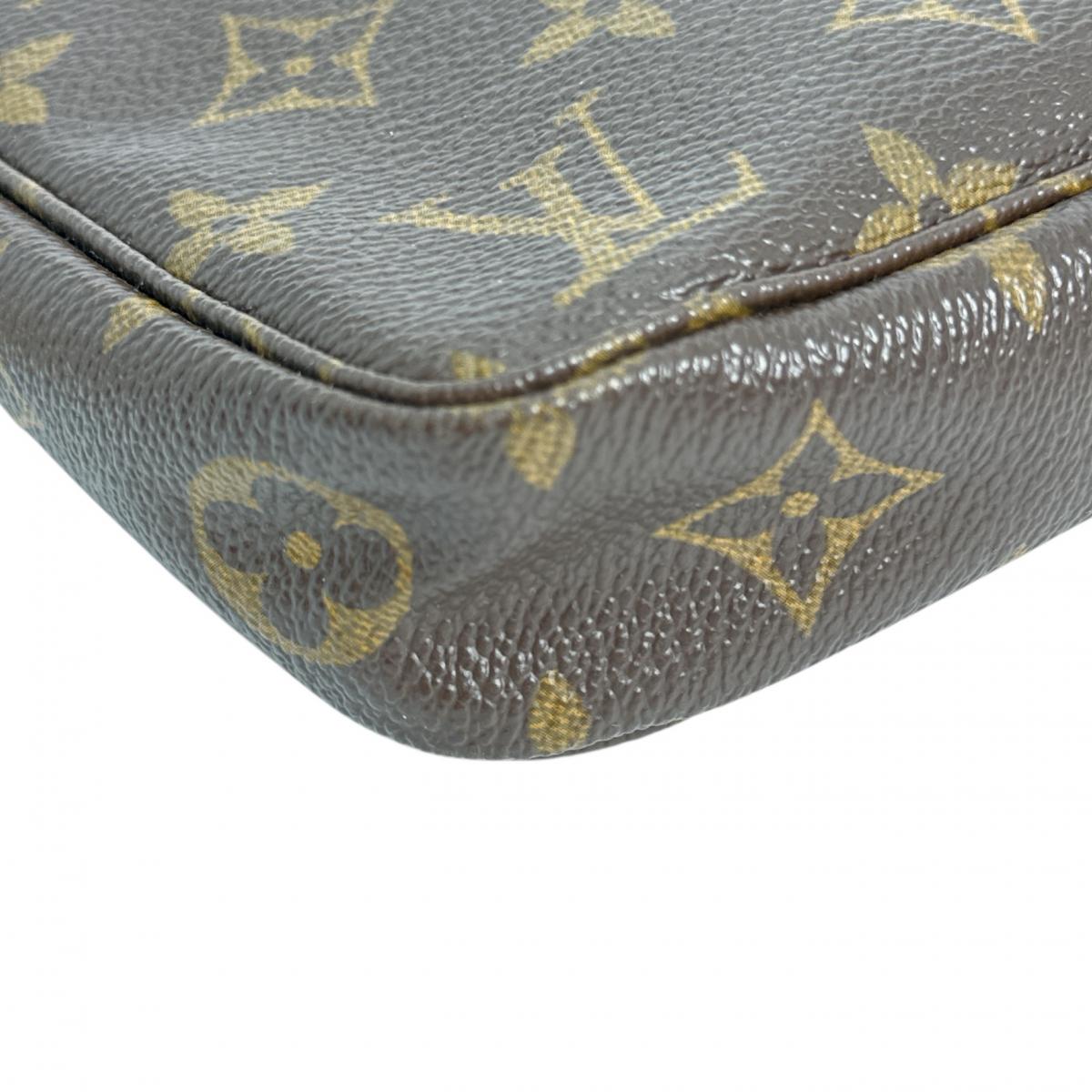 ルイヴィトン LOUIS VUITTON ポーチ
アクセサリーポーチ モノグラム ポシェット・アクセソワール モノグラムキャンバス M51980 ブラウン LV
【SS】
【中古】