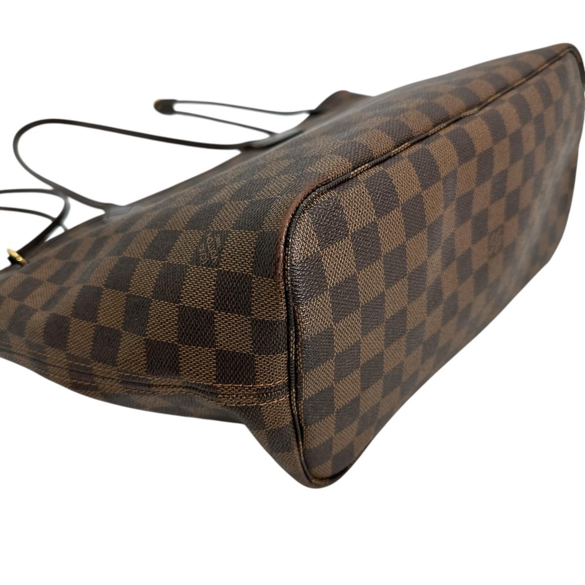 ルイヴィトン LOUIS VUITTON トートバッグ
軽量 ダミエ ネヴァーフルMM ダミエキャンバス N51105 ブラウン LV
【SS】
【中古】
