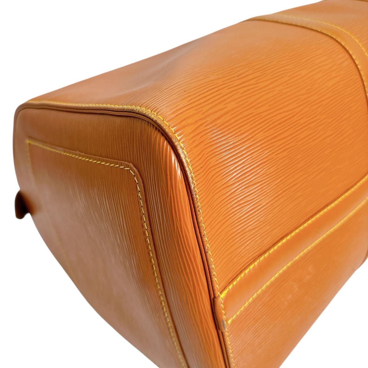 ルイヴィトン LOUIS VUITTON ボストンバッグ
旅行かばん エピ キーポル50 エピレザー M42968 ジパングゴールド LV
【SS】
【中古】
