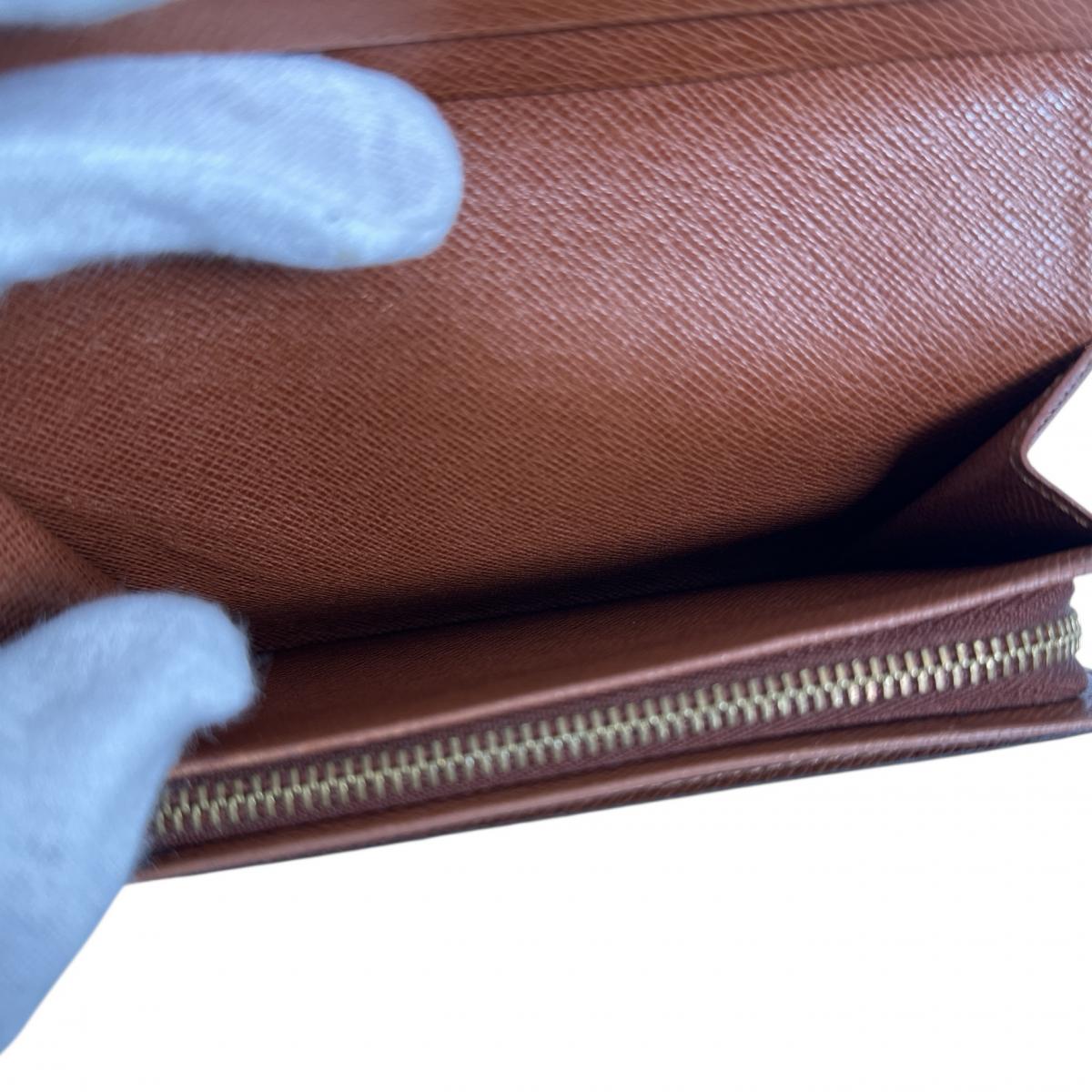 ルイヴィトン LOUIS VUITTON 二つ折り財布
L字ファスナー モノグラム ポルトモネビエ・トレゾール モノグラムキャンバス M61730 ブラウン LV
【SS】
【中古】