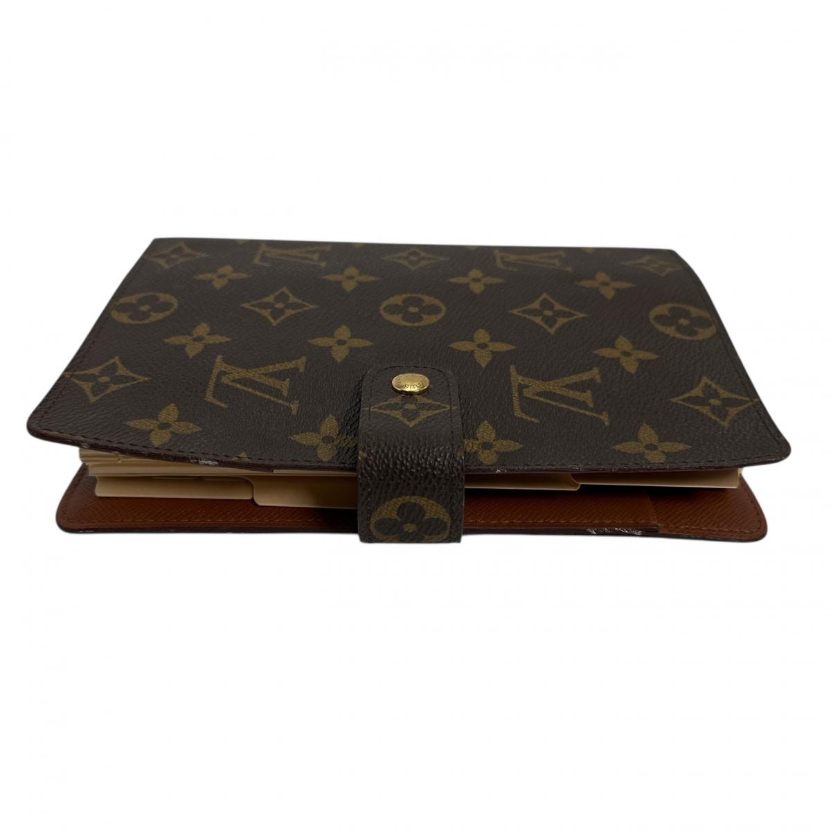 ルイヴィトン LOUIS VUITTON 手帳カバー
システム手帳カバー モノグラム アジェンダMM モノグラムキャンバス R20105 モノグラム LV
【SS】
【中古】