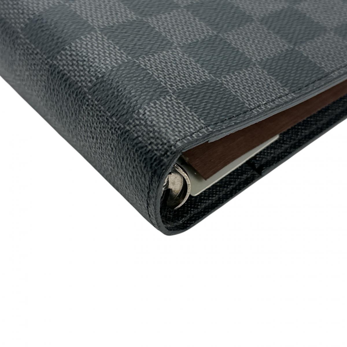 ルイヴィトン LOUIS VUITTON 手帳カバー
システム手帳カバー ダミエ・グラフィット アジェンダMM ダミエグラフィットキャンバス R20242 ブラック×グレー LV
【SS】
【中古】