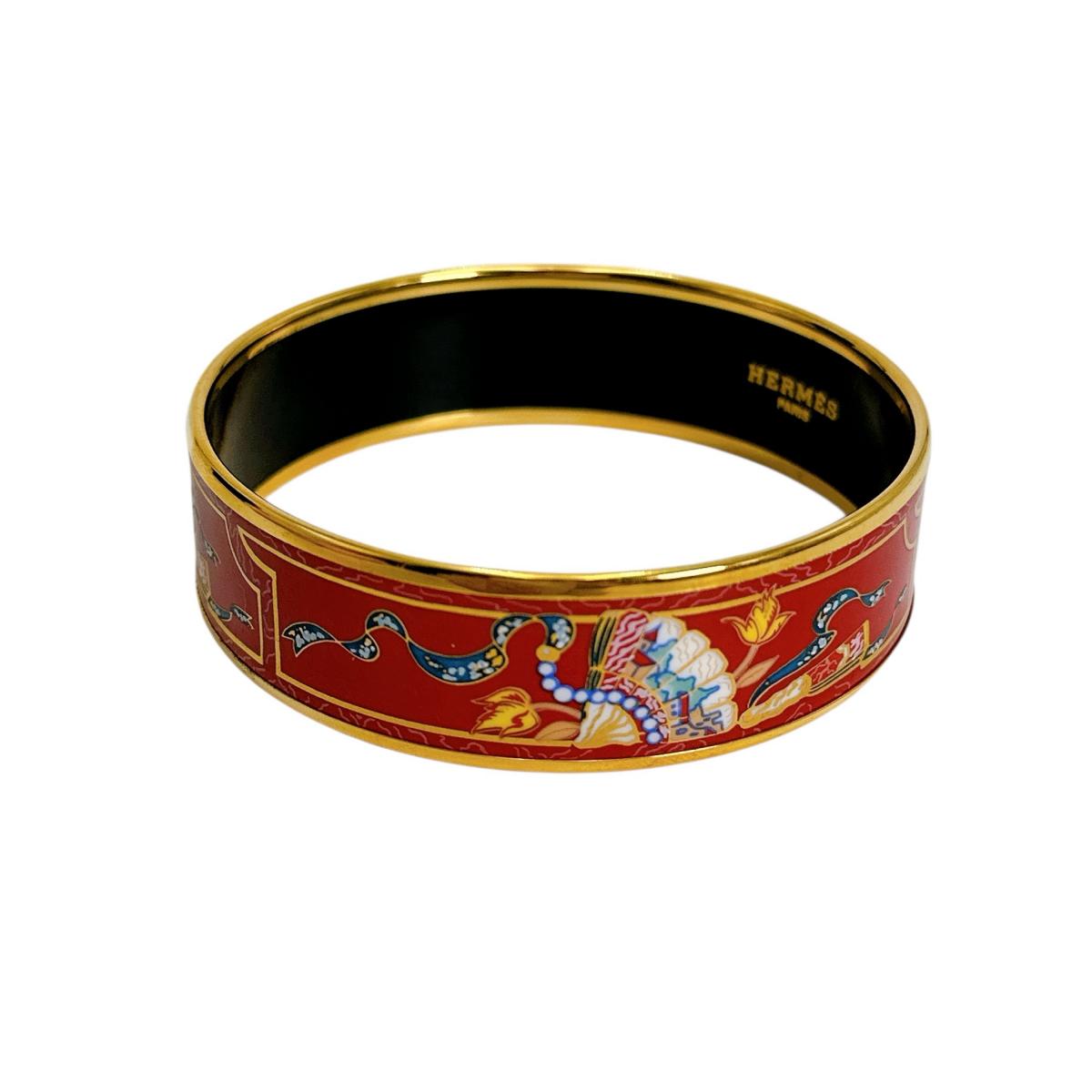 エルメス HERMES バングル
ブレスレット エマイユGM その他 レッド×ゴールド 【SS】
【中古】