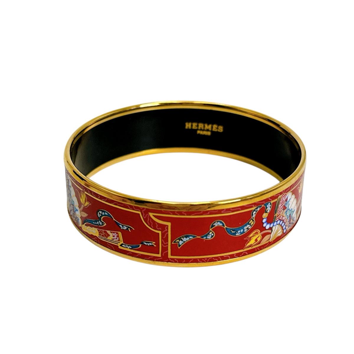 エルメス HERMES バングル
ブレスレット エマイユGM その他 レッド×ゴールド 【SS】
【中古】