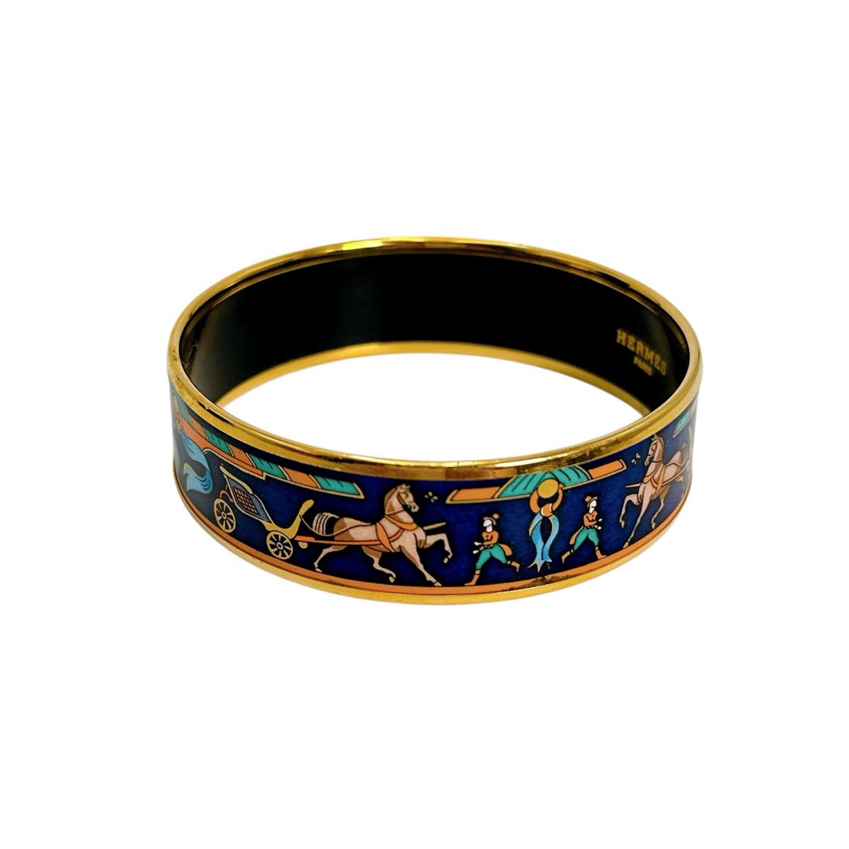 エルメス HERMES バングル
ブレスレット エマイユGM その他 ブルー×ゴールド 【SS】
【中古】